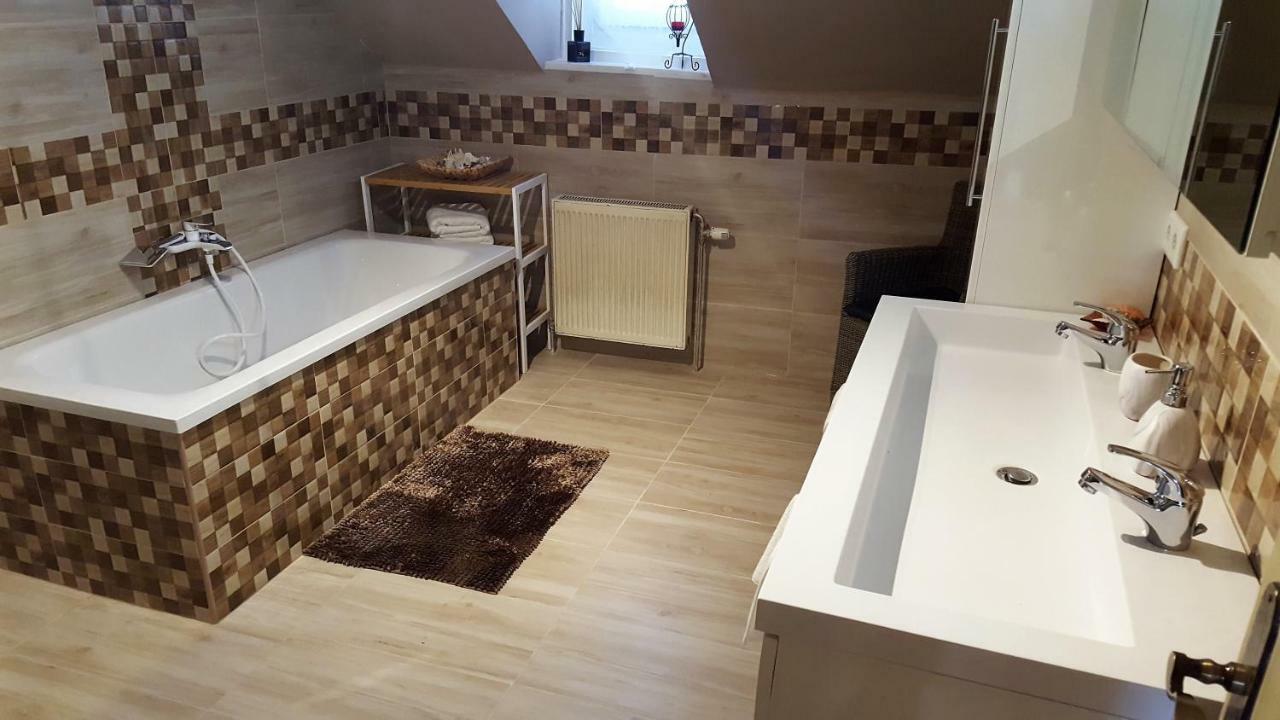 Lattore Ferienwohnung Reichenau Exterior foto